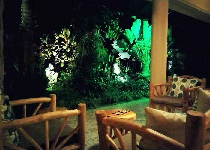 招待所 Ubudsuites