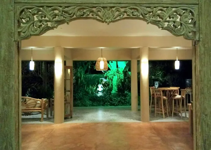 Ubudsuites 招待所